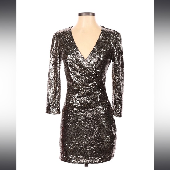 Fate Dresses Sequin Gold Three Quarter Sleeve Mini Bodycon Dress